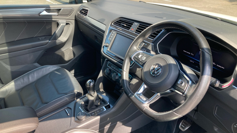 Volkswagen Tiguan 2.0 TDi 150 4Motion R-Line 5dr Diesel Estate